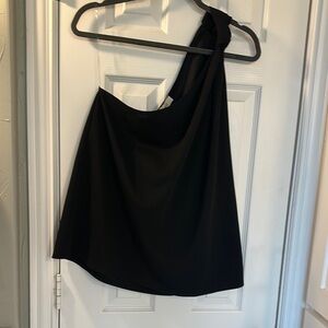 Black One-Shoulder Top Size LG